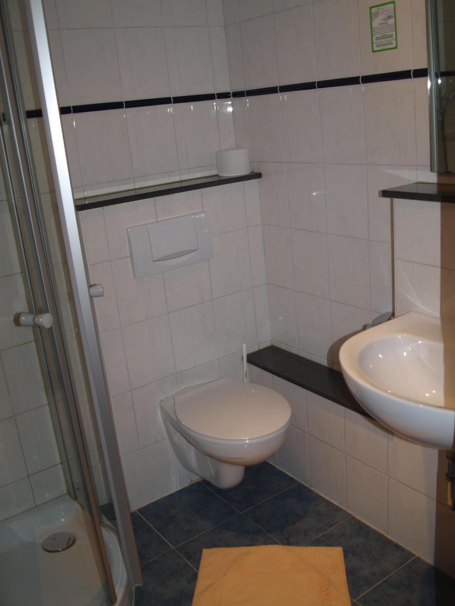 Gasthof Zur Querenburg Munden  Ngoại thất bức ảnh
