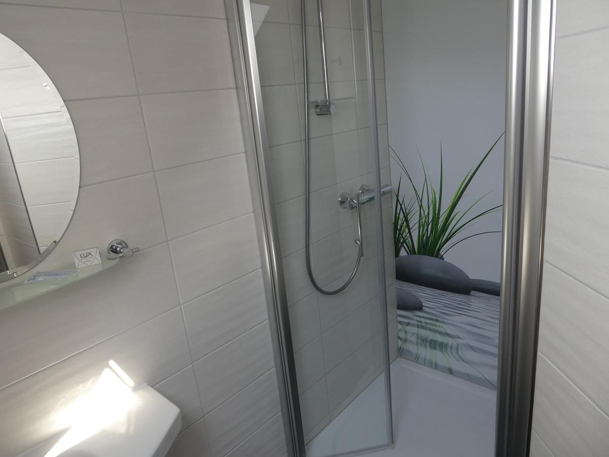 Gasthof Zur Querenburg Munden  Ngoại thất bức ảnh